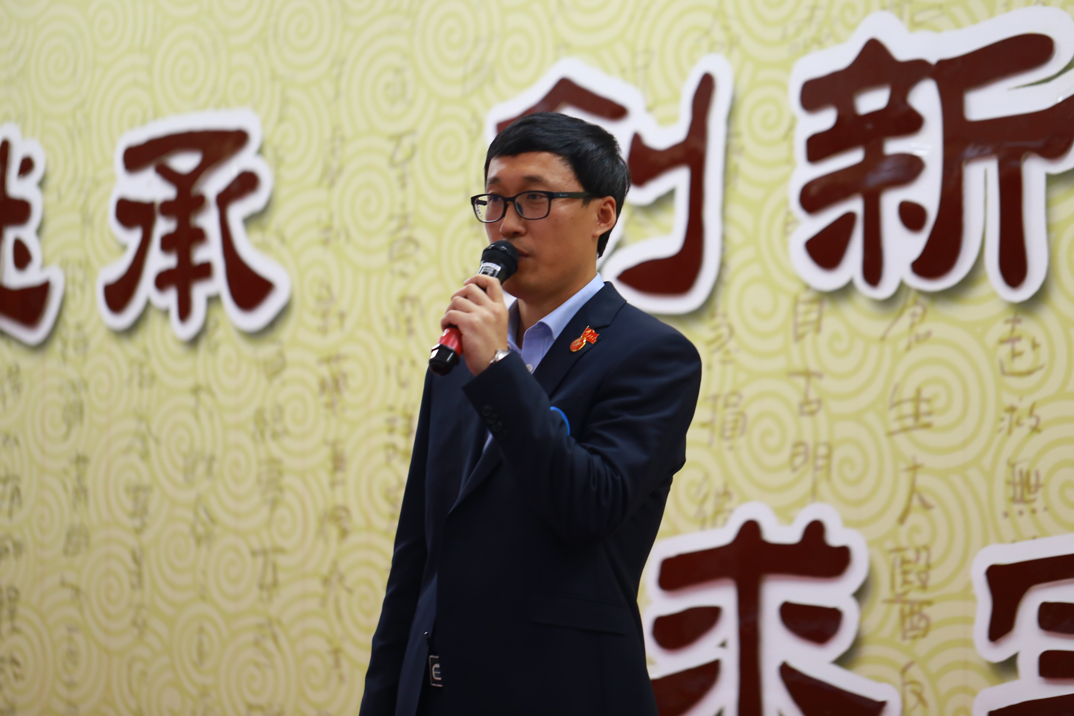 康复一支部刘光辉.JPG